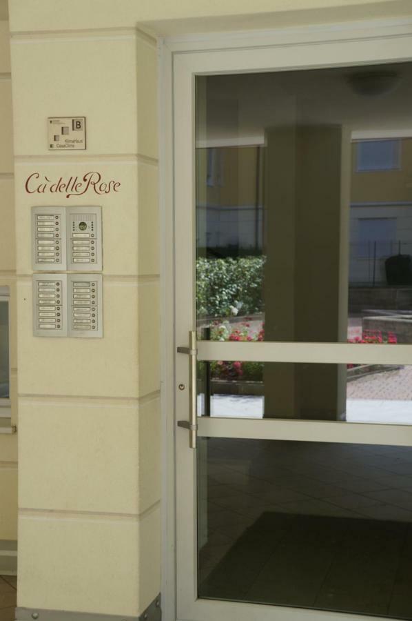 罗韦雷托Ca Delle Rose公寓 外观 照片